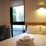 Bird Hostel